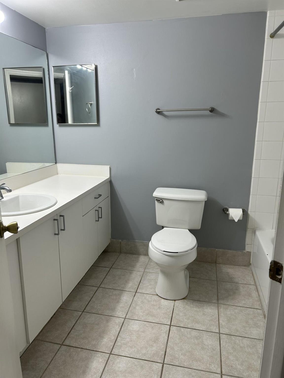 GRAND VIEW AT CRESTWOOD CONDO - Residential Lease