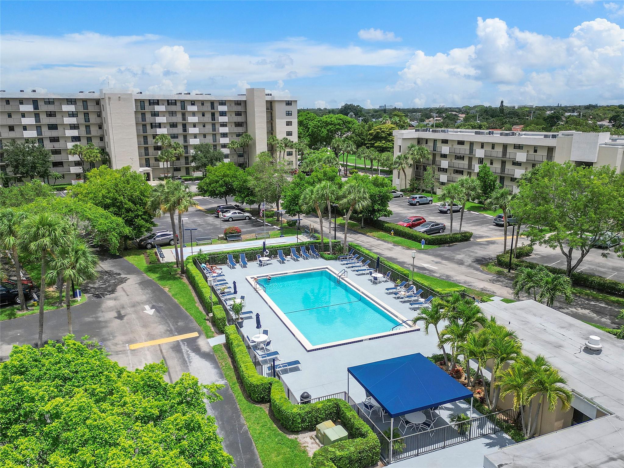 The Palms of Deer Creek - Residential