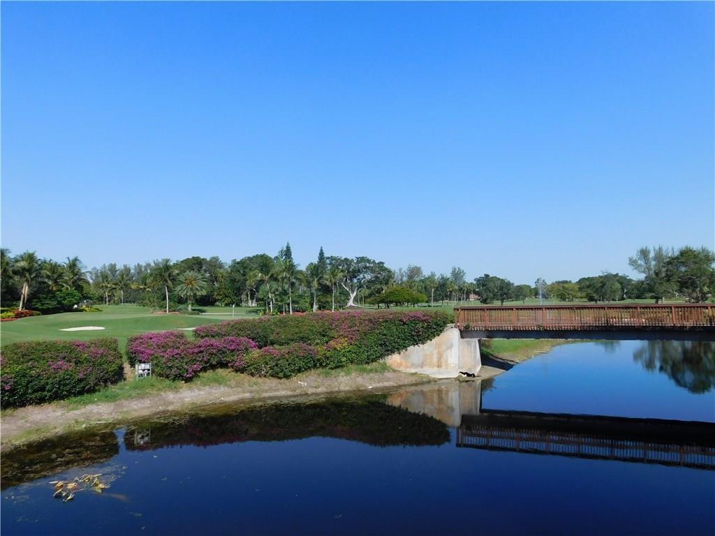 The Palms of Deer Creek - Residential