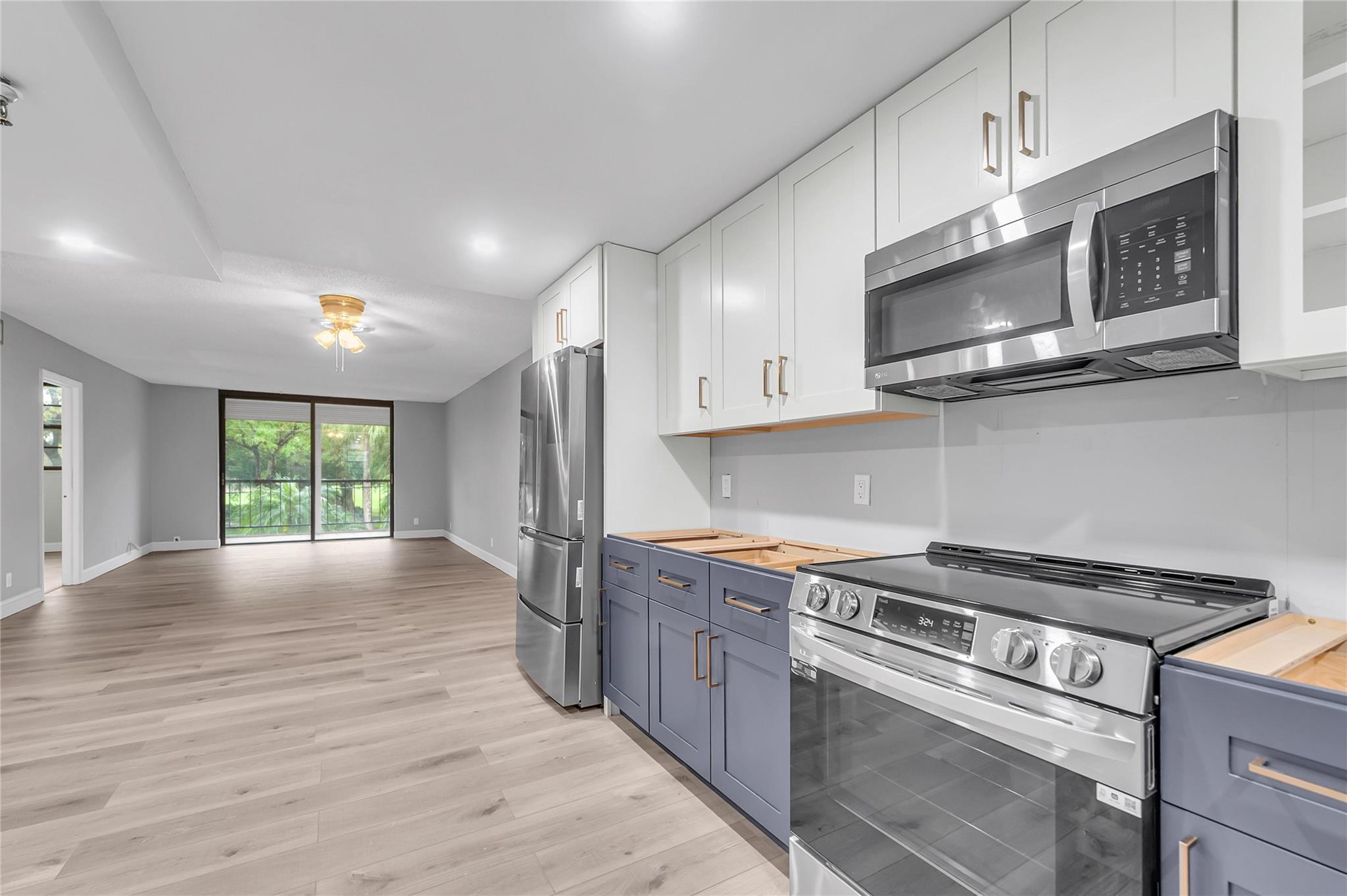 The Palms of Deer Creek - Residential