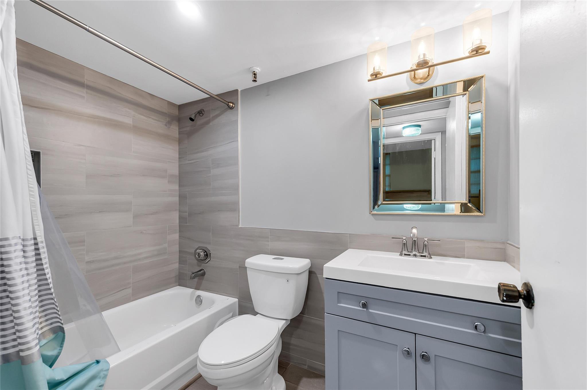 The Palms of Deer Creek - Residential