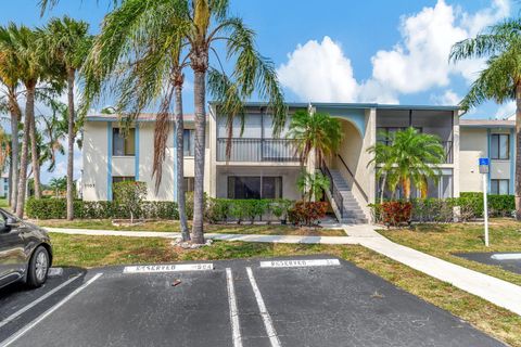 Condominium in West Palm Beach FL 1101 Green Pine Boulevard.jpg