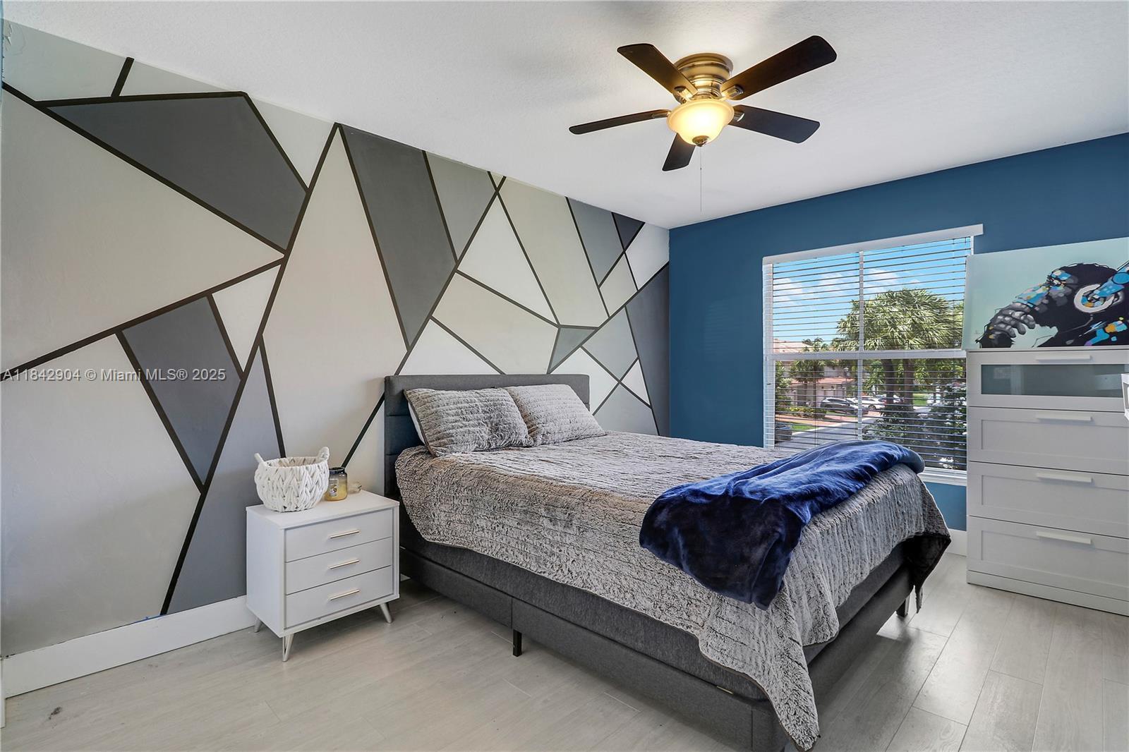 SEMINOLE GARDENS AT WOODB - Residential Lease