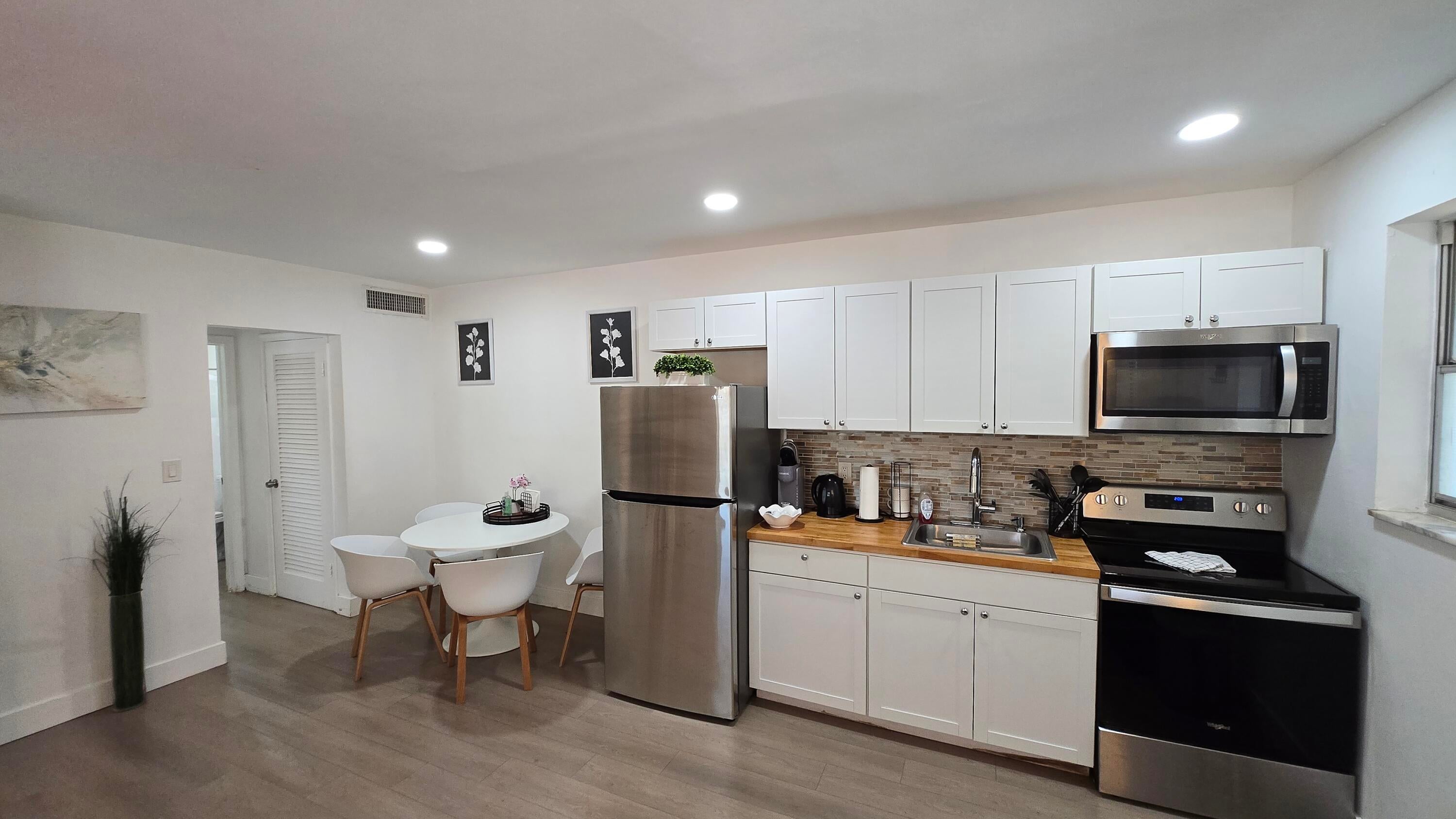 704 NE 8TH Street 1