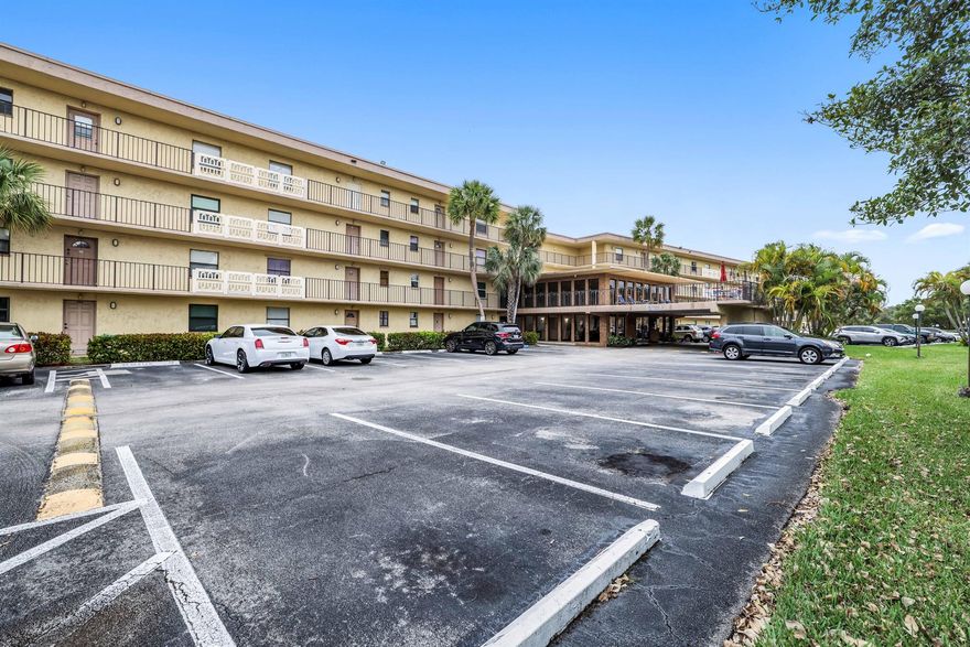 IMMEDIATE LEASE INVESTMENT OPPORTUNITY WITH NO AGE RESTRICTIONS! OR A COMFORTABLE HOME FOR RESIDENT. THIS 2-BEDROOM, 2-BATHROOM UNIT HAS 1 ENSUITE ROOM W/WALKIN CLOSET, A SPACIOUS COMMON AREA, A LARGE ENCLOSED PATIO. IMPACT WINDOWS, KITCHEN AND BATH ABOUT 10 YEARS OLD. ENJOY THE AMENITIES AND SECURE LOBBY ENTRANCE, CONVENIENTLY LOCATED IN CLOSE PROXIMITY TO MAJOR HIGHWAYS, INCLUDING THE TURNPIKE, AND SURROUNDED BY GREAT SCHOOLS. THE NEW UPTOWN PLAZA, FEATURING SHOPS AND RESTAURANTS, IS JUST A FEW MINUTES AWAY. ADDITIONALLY, YOU'LL FIND BANKS, PUBLIX, WESTERN BEEF, ALDI, WALMART, AND THE FRESH MARKET IN THE VICINITY. HOME DEPOT AND LOWES ARE ALSO NEARBY. DON'T MISS OUT ON THIS OPPORTUNITY; IT IS PRICED TO SELL!