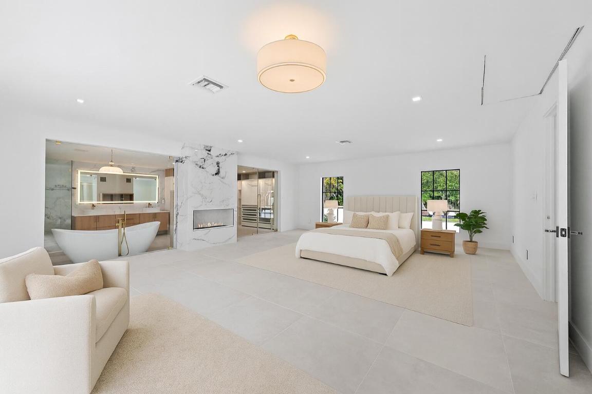 JUPITER IN THE PINES SEC B - Residential