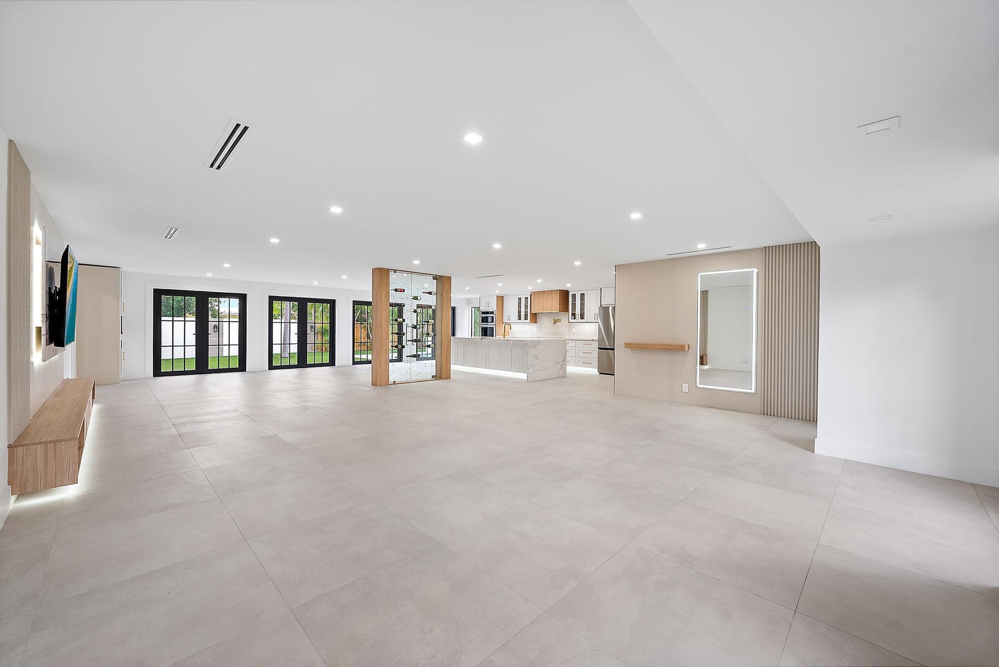 JUPITER IN THE PINES SEC - Residential