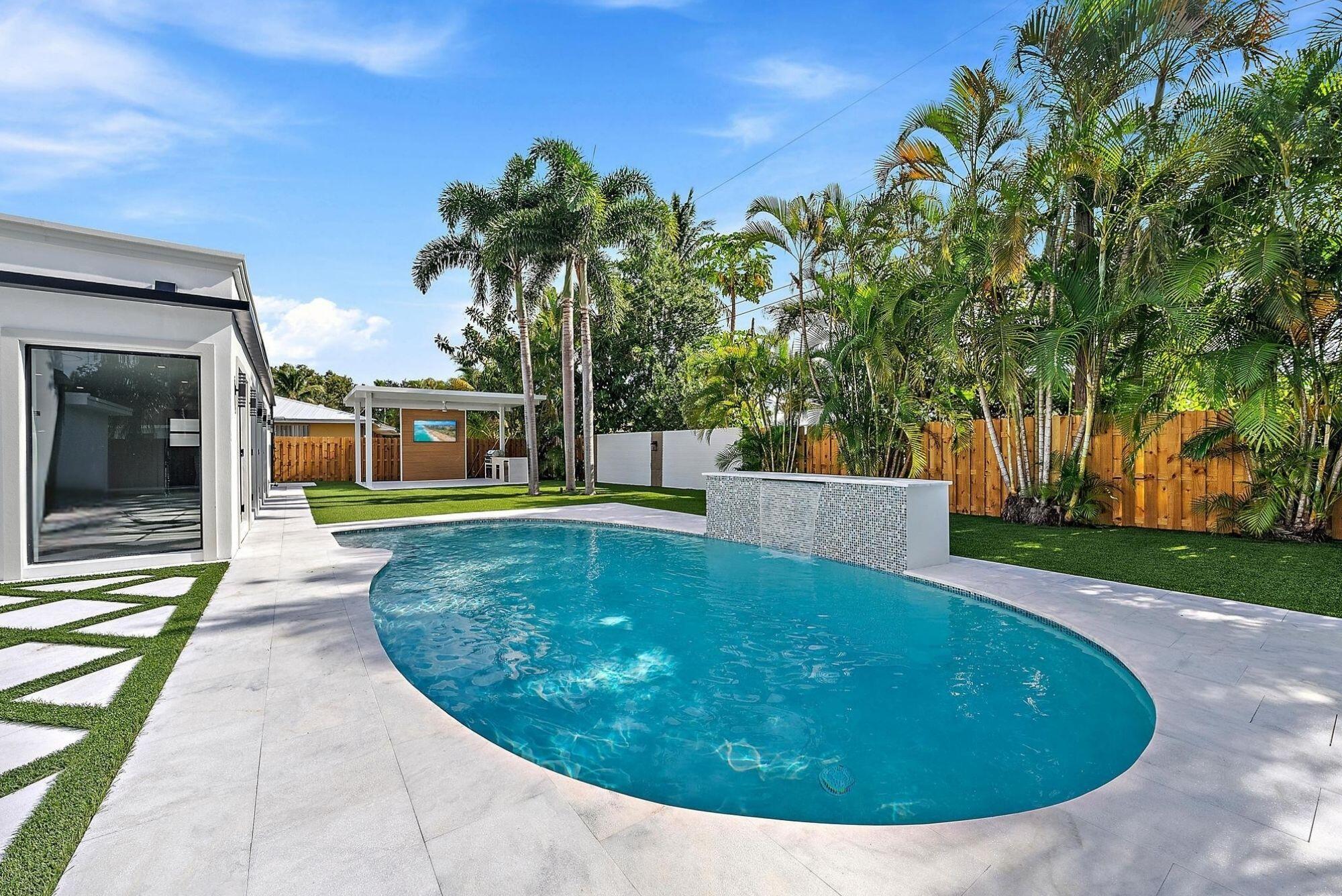 JUPITER IN THE PINES SEC - Residential