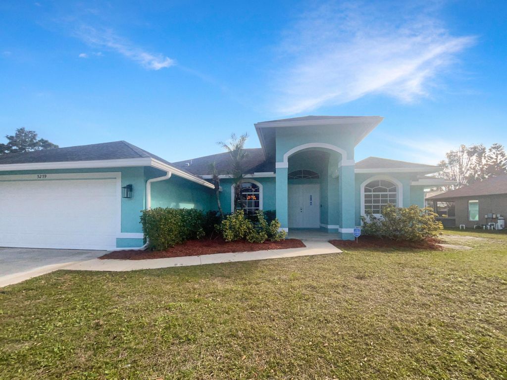 Photo of 5259 NW Rugby Drive, Port Saint Lucie, FL 34983 (MLS # R10962446)