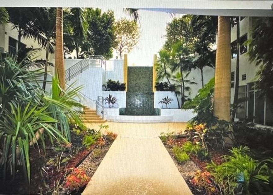 Beautiful spacious 2/2 unit in the heart of Downtown Hollywood. Shops and restaurants are at walking distance. Very close to Hollywood Beach. Tenant occupied until 2/28/26. Your tenant will not want to leave.