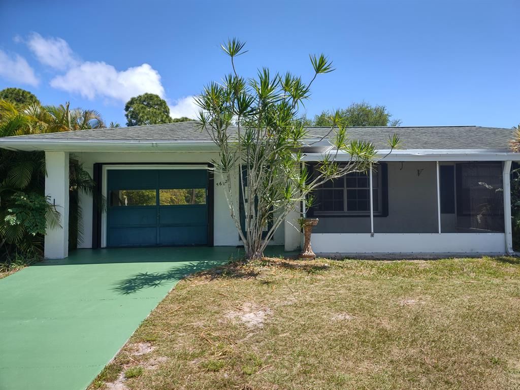 Photo of 5612 Palm Drive, Fort Pierce, FL 34982 (MLS # R10704094)