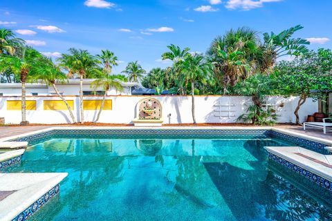 A home in Lake Worth Beach