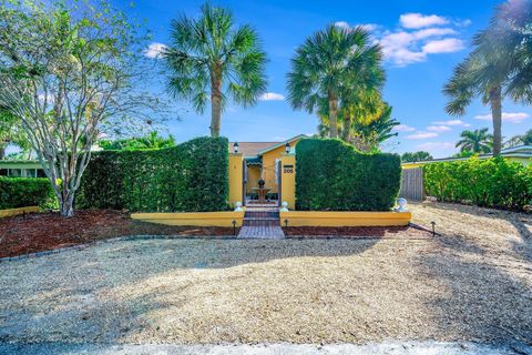 A home in Lake Worth Beach