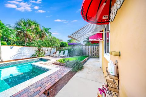 A home in Lake Worth Beach