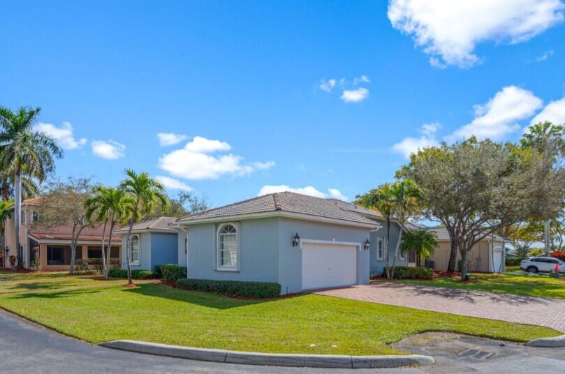 2570 SE 4th Place, Homestead FL 33033