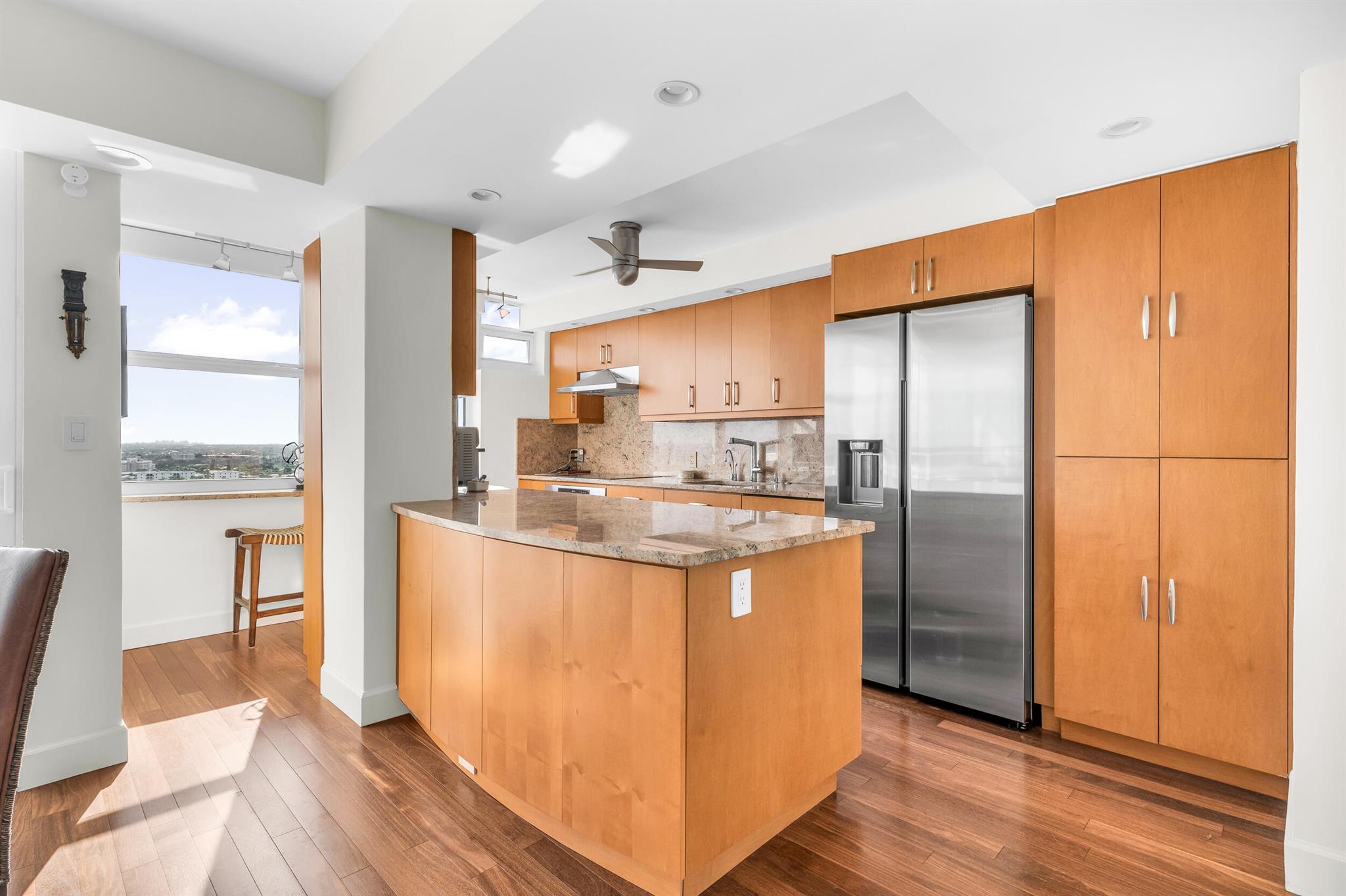 CLOISTER BEACH TOWERS CON - Residential