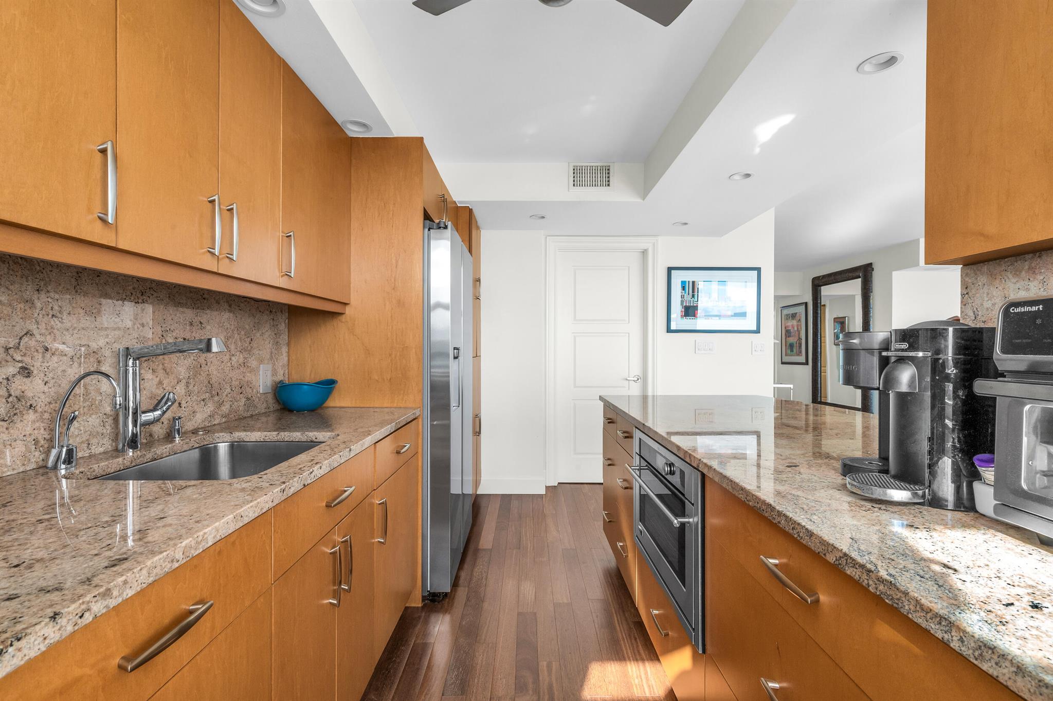 CLOISTER BEACH TOWERS CON - Residential