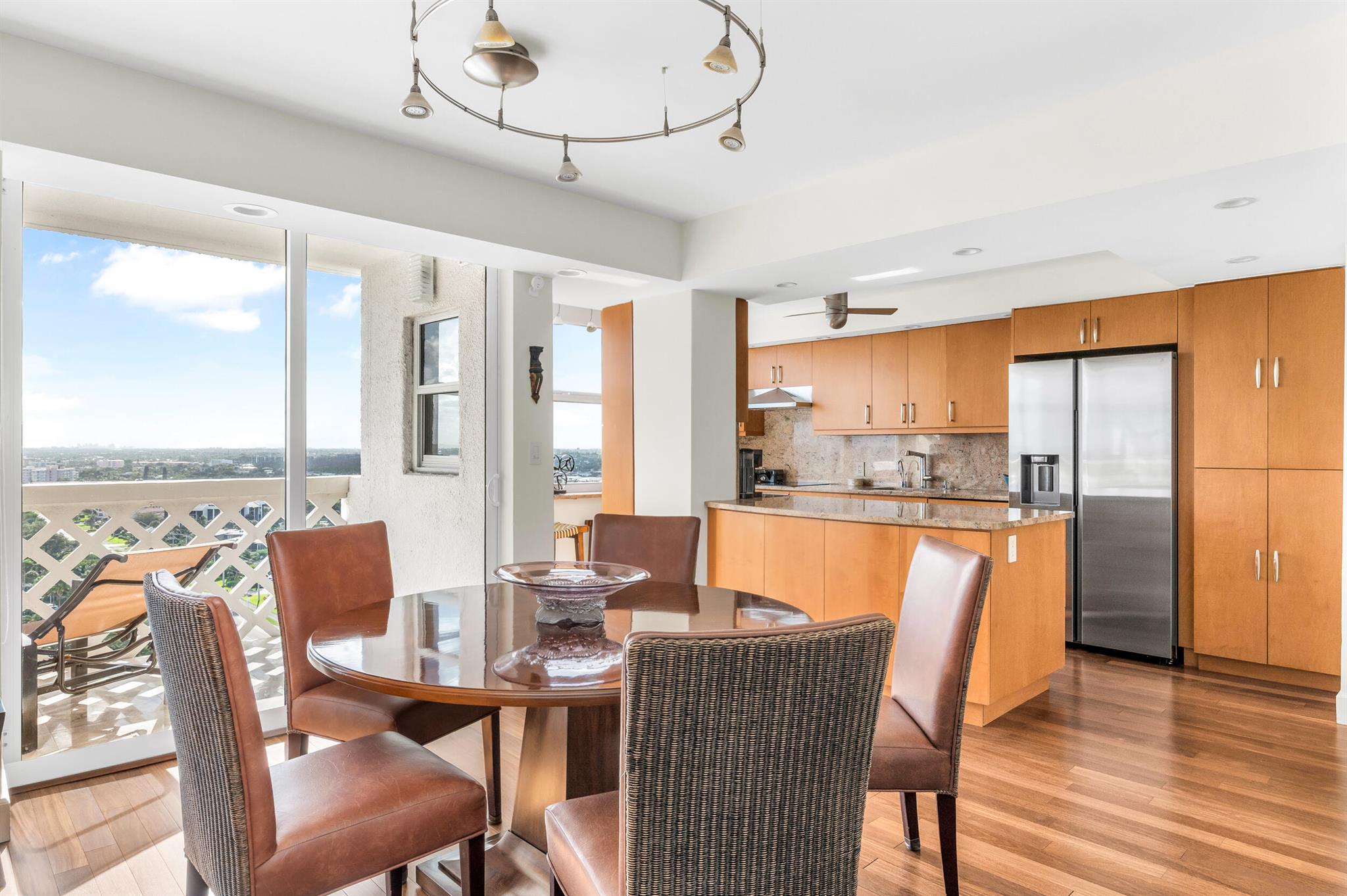 CLOISTER BEACH TOWERS CON - Residential