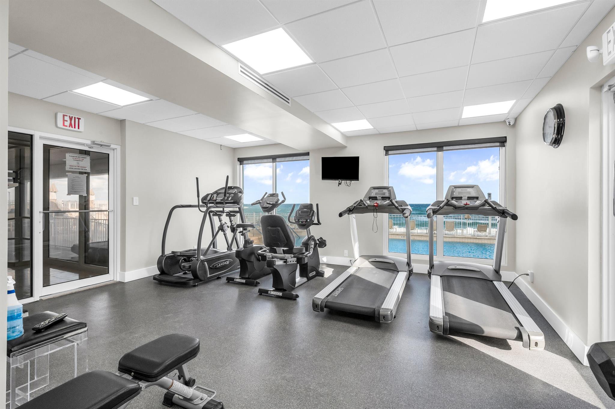 CLOISTER BEACH TOWERS CON - Residential