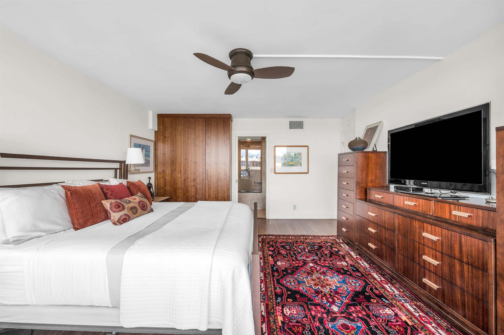 CLOISTER BEACH TOWERS CON - Residential