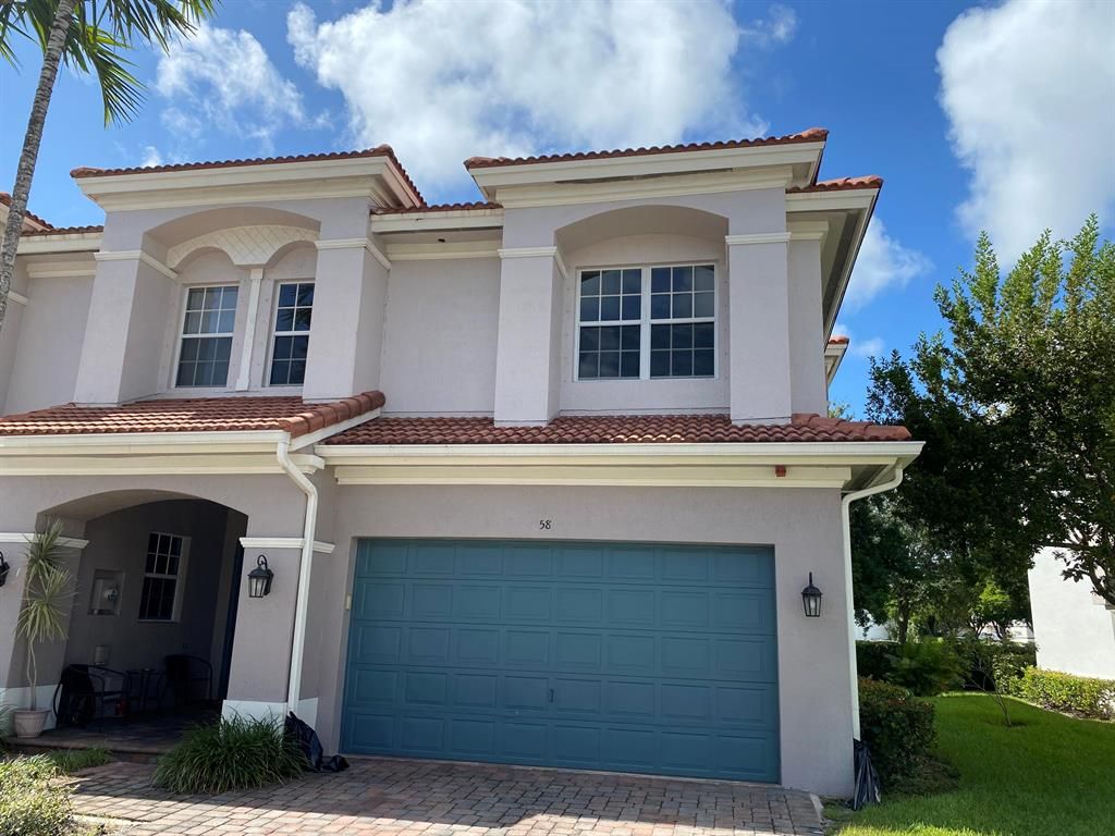 Photo of 58 Lancaster Road, Boynton Beach, FL 33426 (MLS # R10742986)