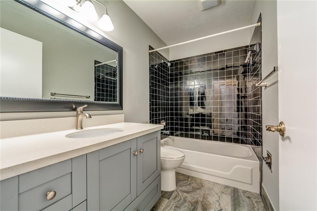 GARDENS - Residential