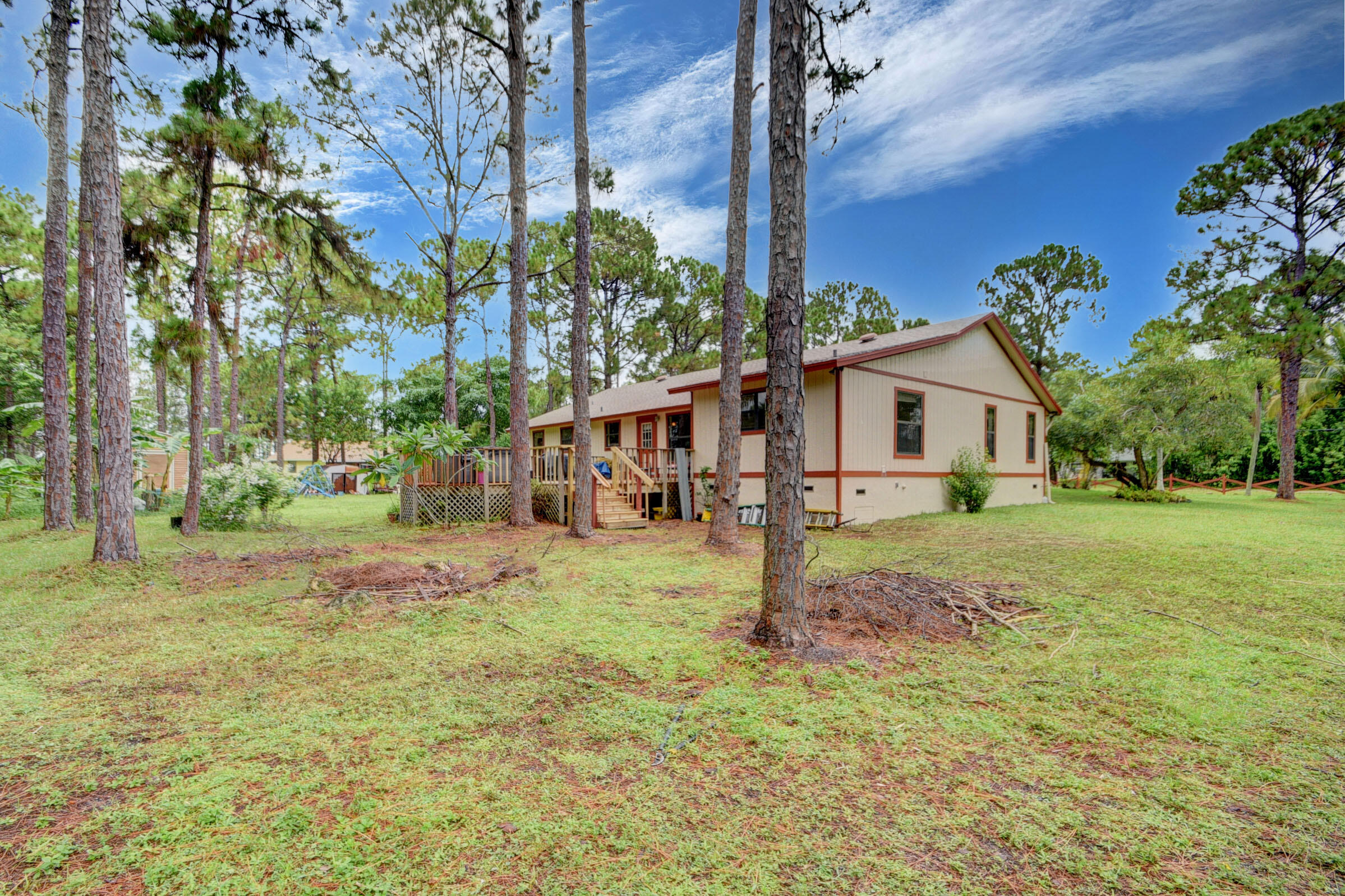 ACERAGE - Residential