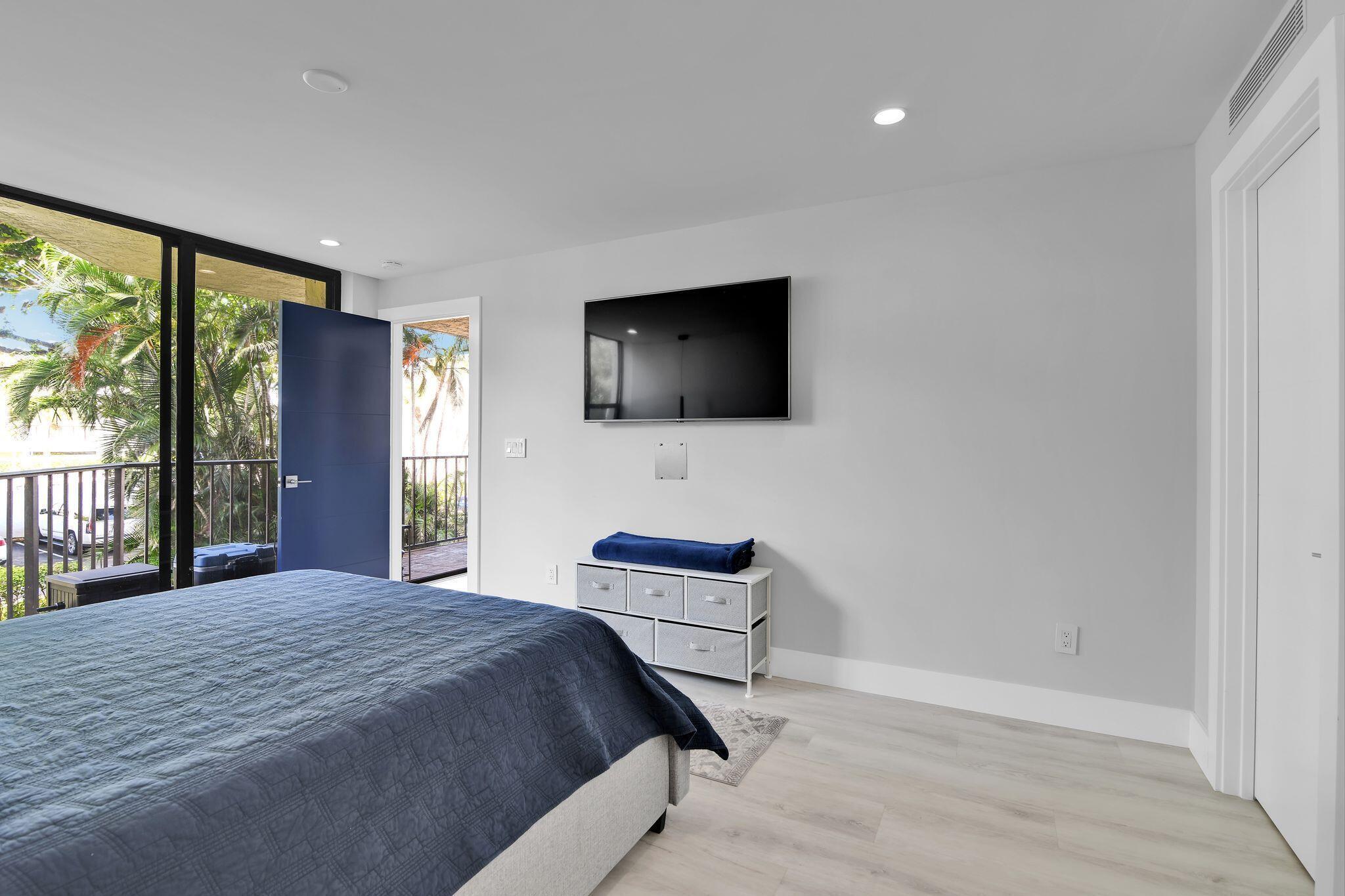 PORTA BELLA EAST - Residential