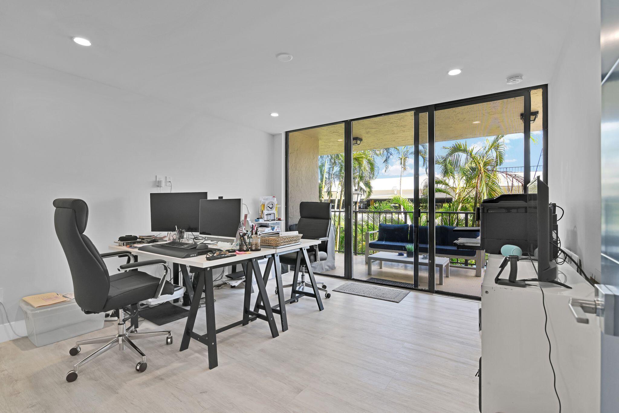 PORTA BELLA EAST - Residential