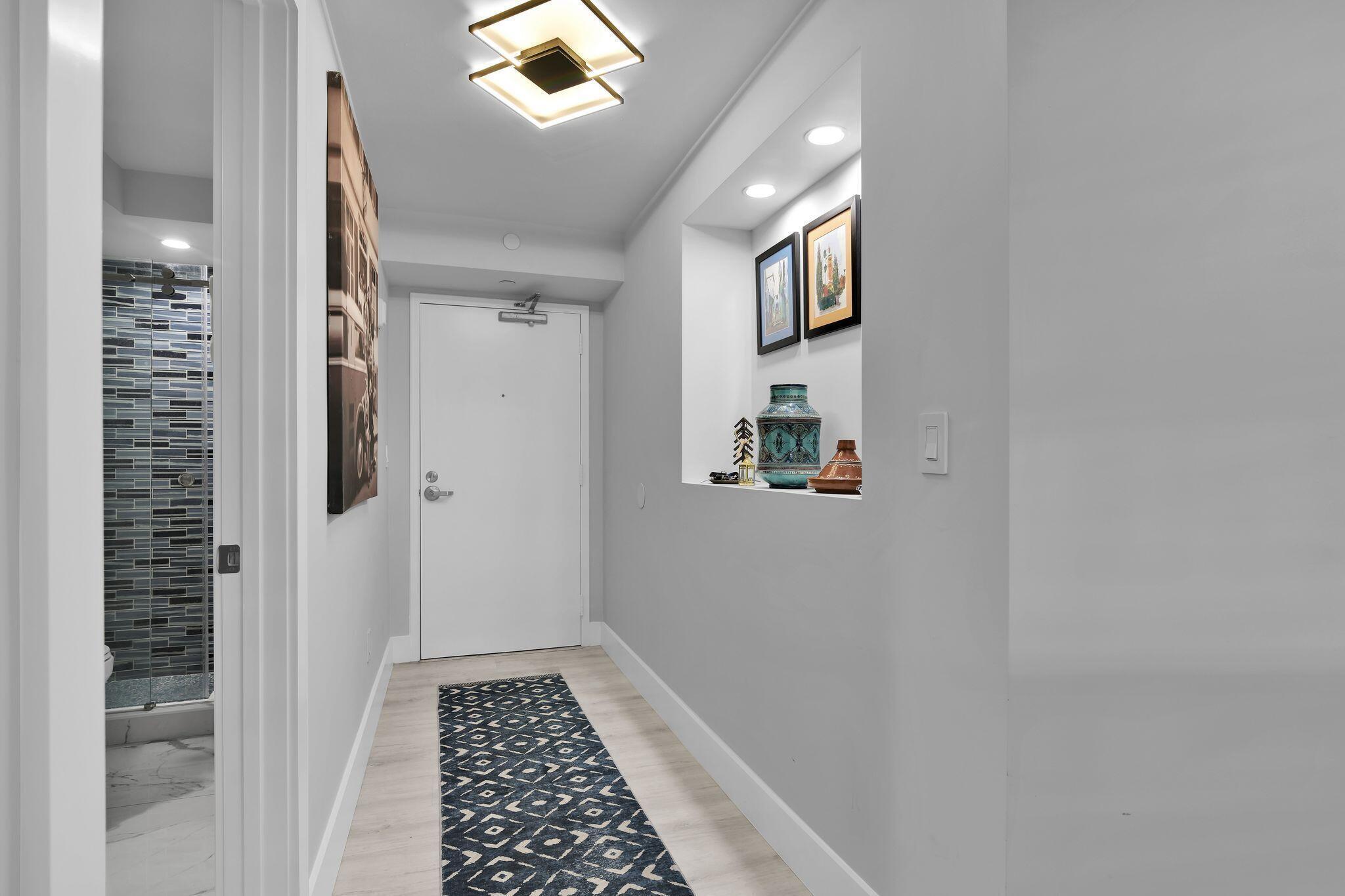 PORTA BELLA EAST - Residential