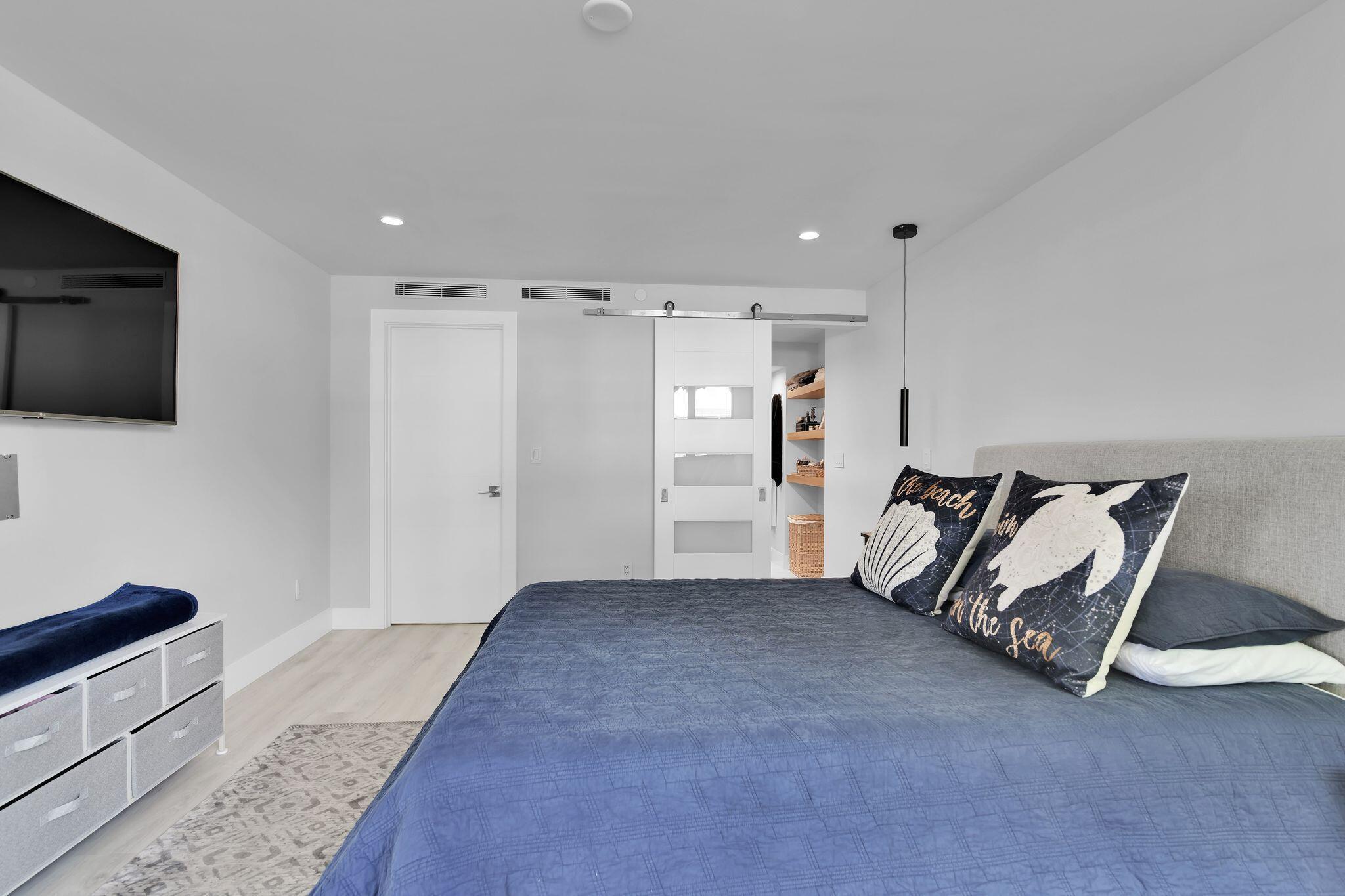 PORTA BELLA EAST - Residential