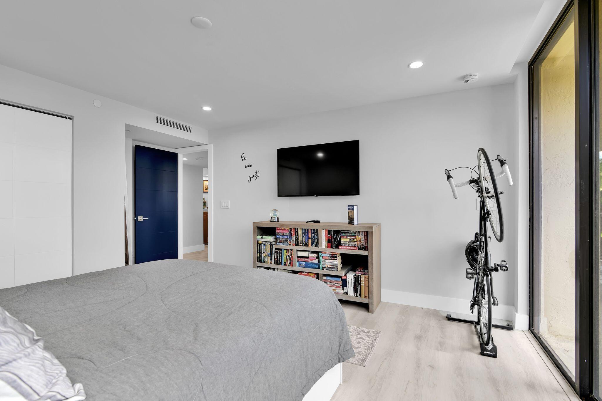 PORTA BELLA EAST - Residential