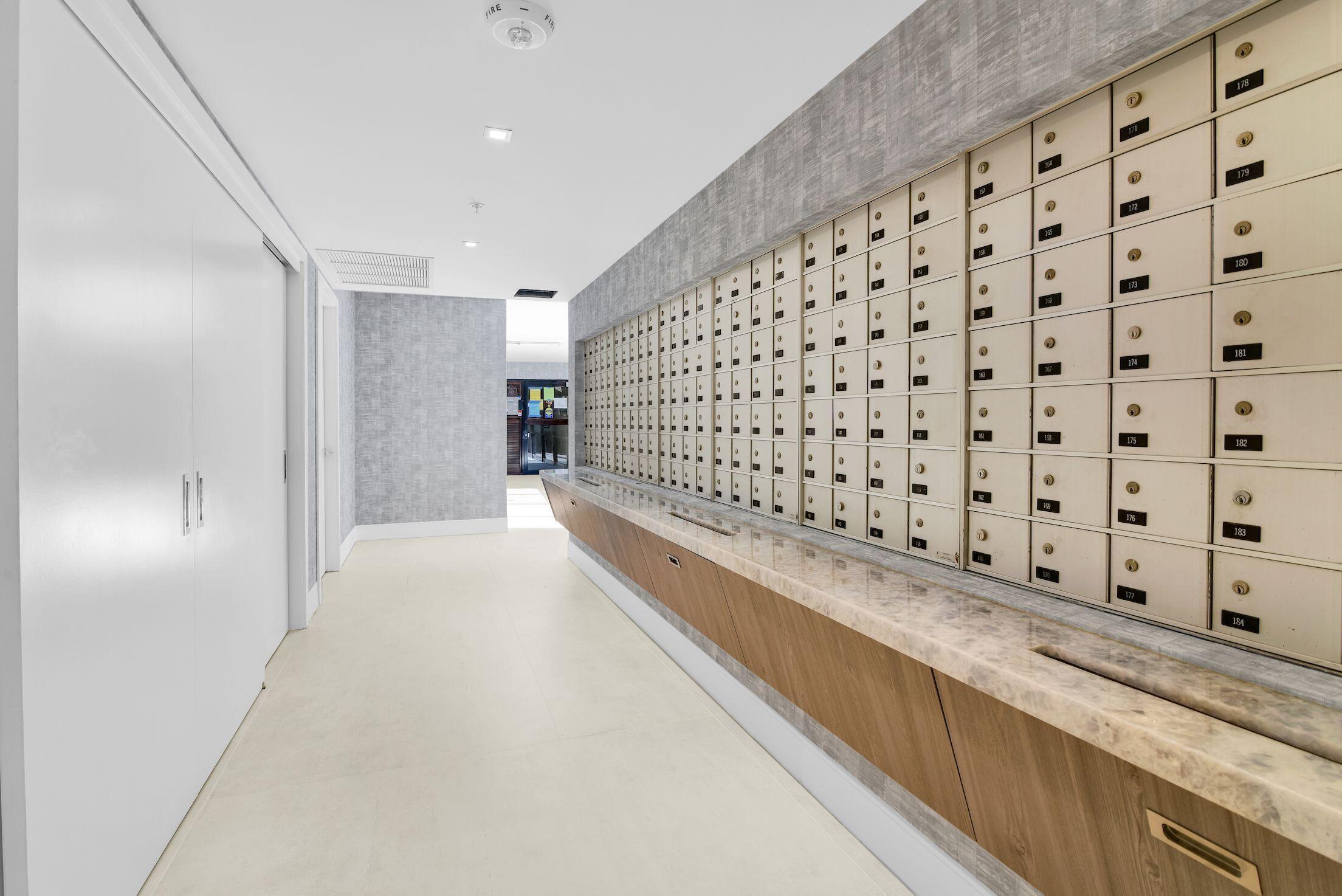 PORTA BELLA EAST - Residential