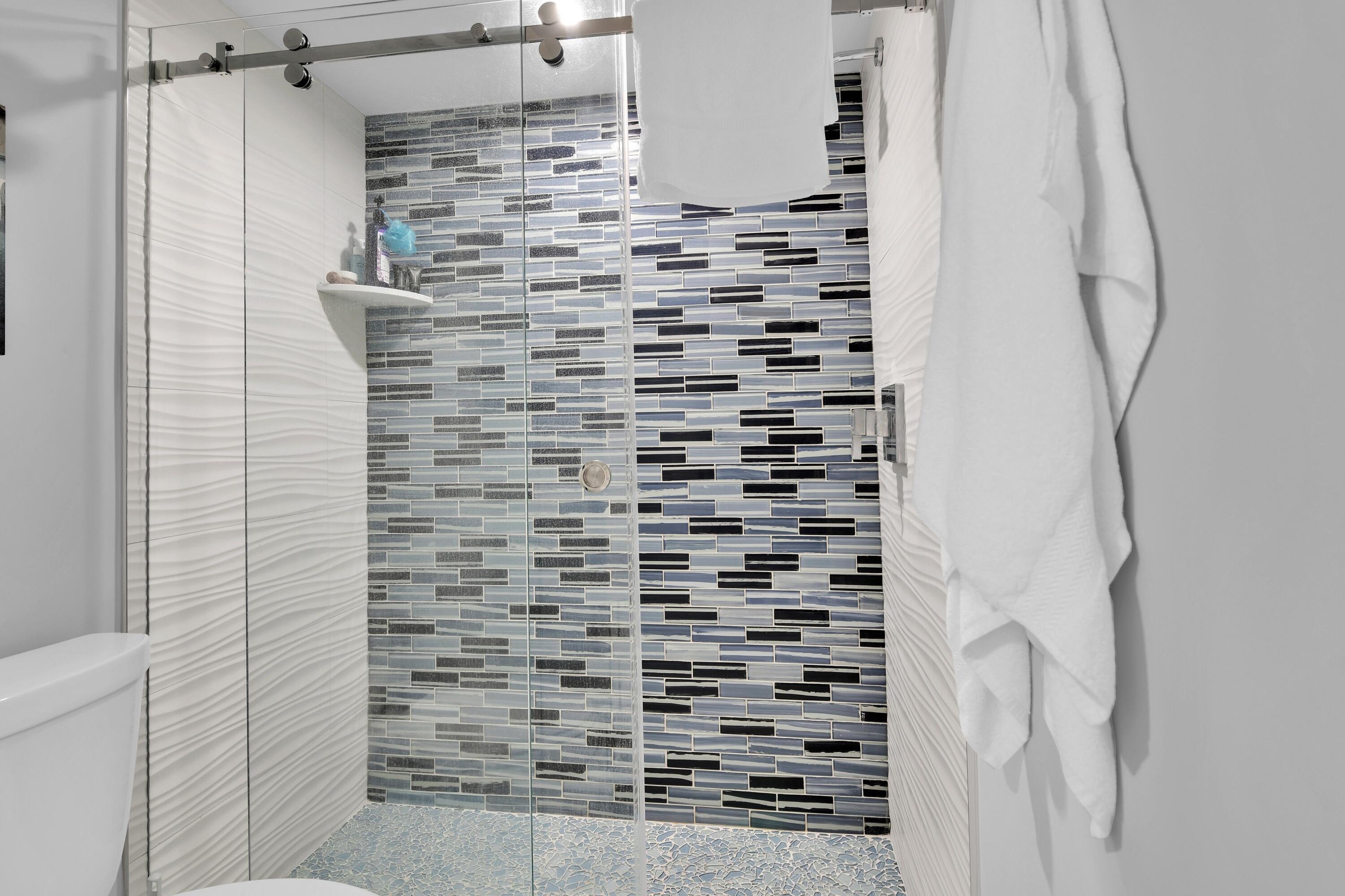 PORTA BELLA EAST - Residential