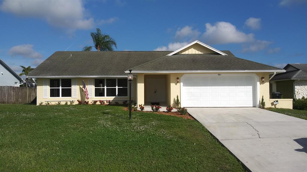 PORT ST LUCIE SECTION 3 - Residential