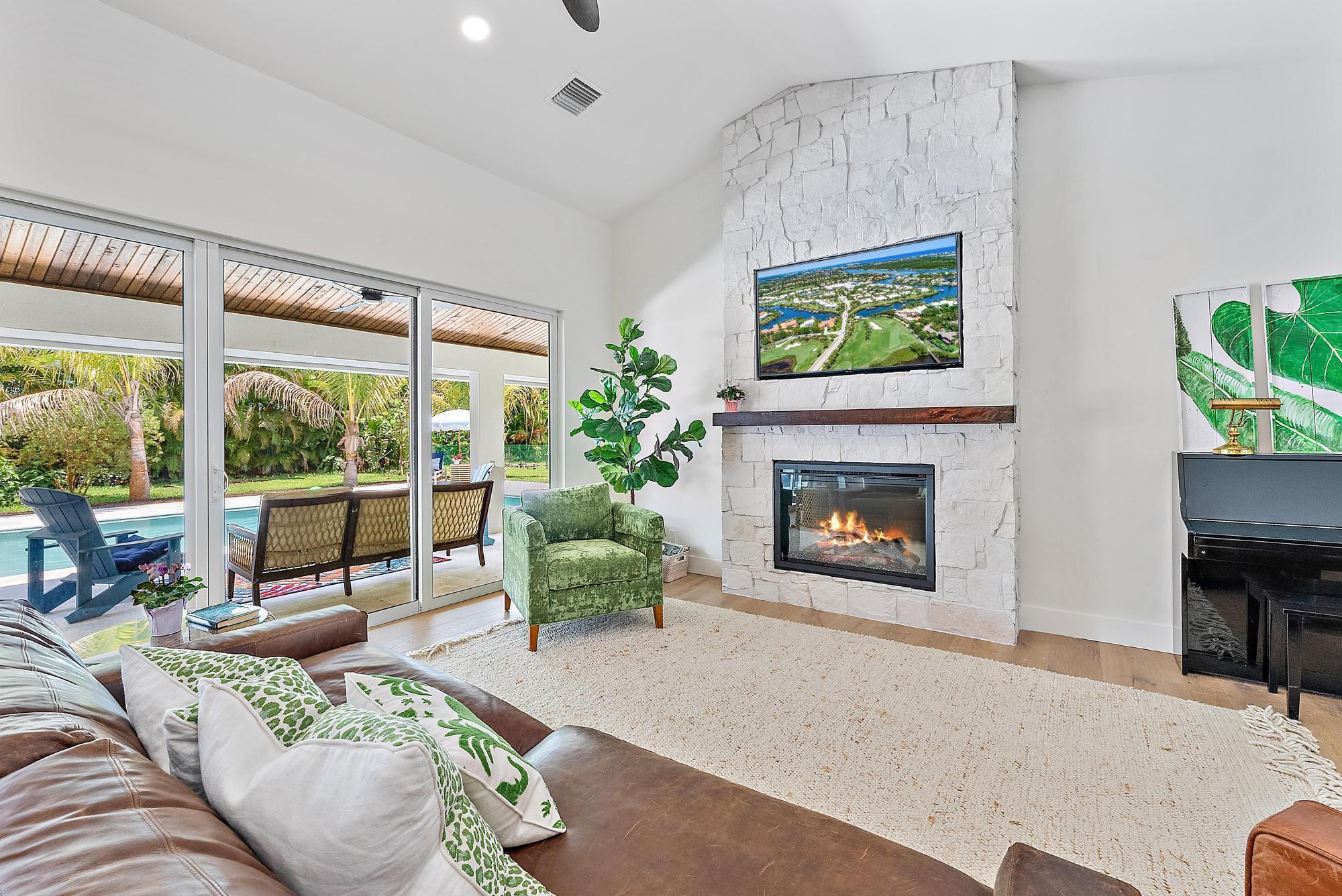 6799 Imperial Woods Road