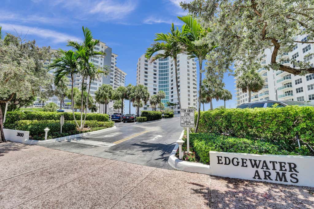Photo of 3600 Galt Ocean Drive #15E, Fort Lauderdale, FL 33308 (MLS # B26066416)