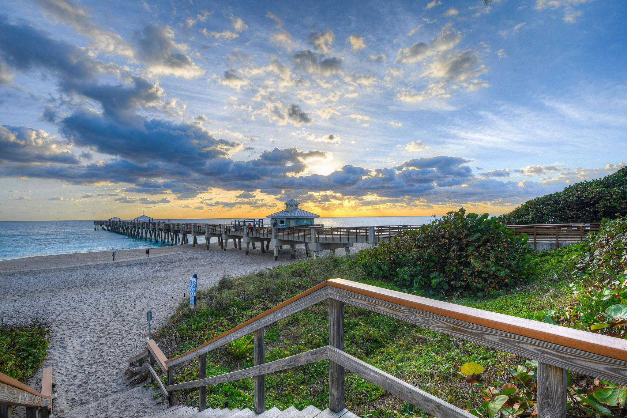SEA OATS OF JUNO BEACH CO - Residential Lease