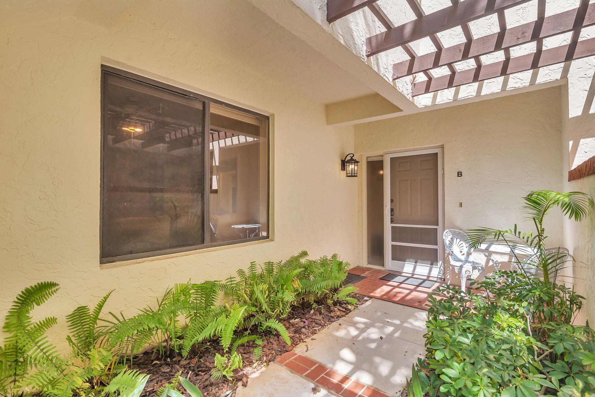 SEA OATS OF JUNO BEACH CO - Residential Lease