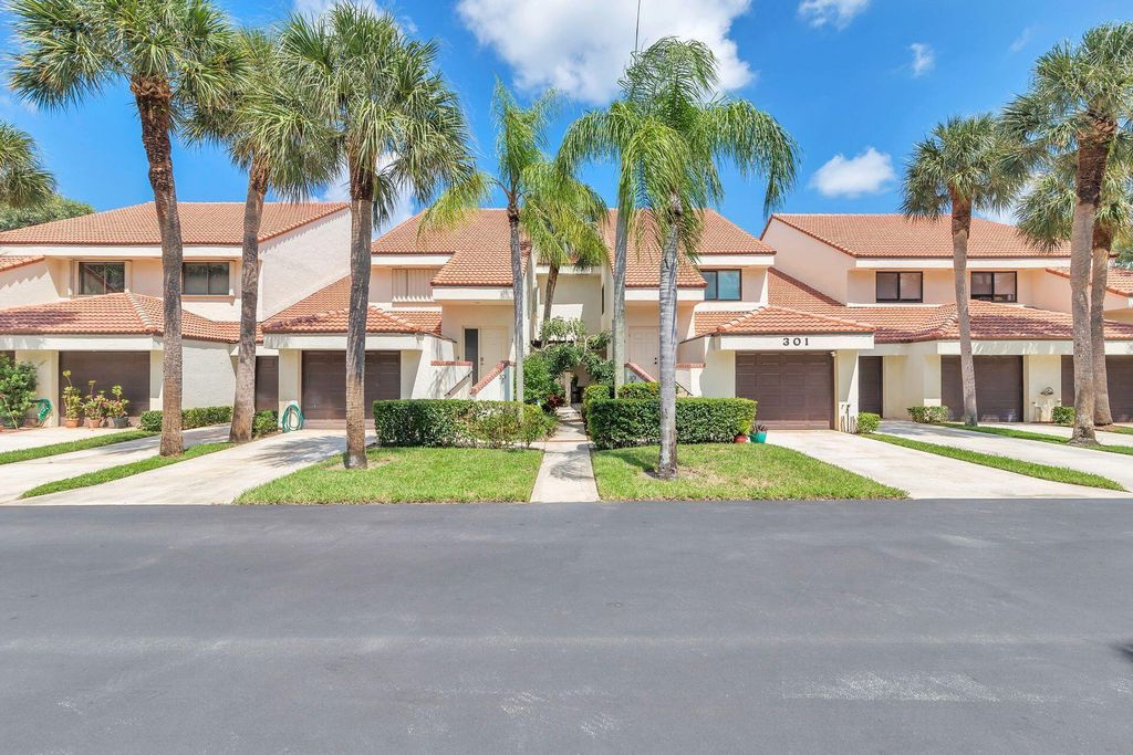 Photo of 301 Sea Oats Drive #B, Juno Beach, FL 33408 (MLS # R11126295)