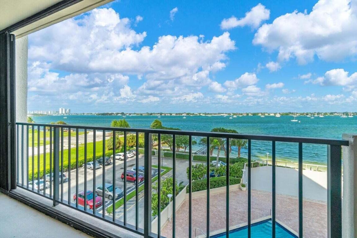 PALM BEACH HOUSE CONDO - Residential Lease