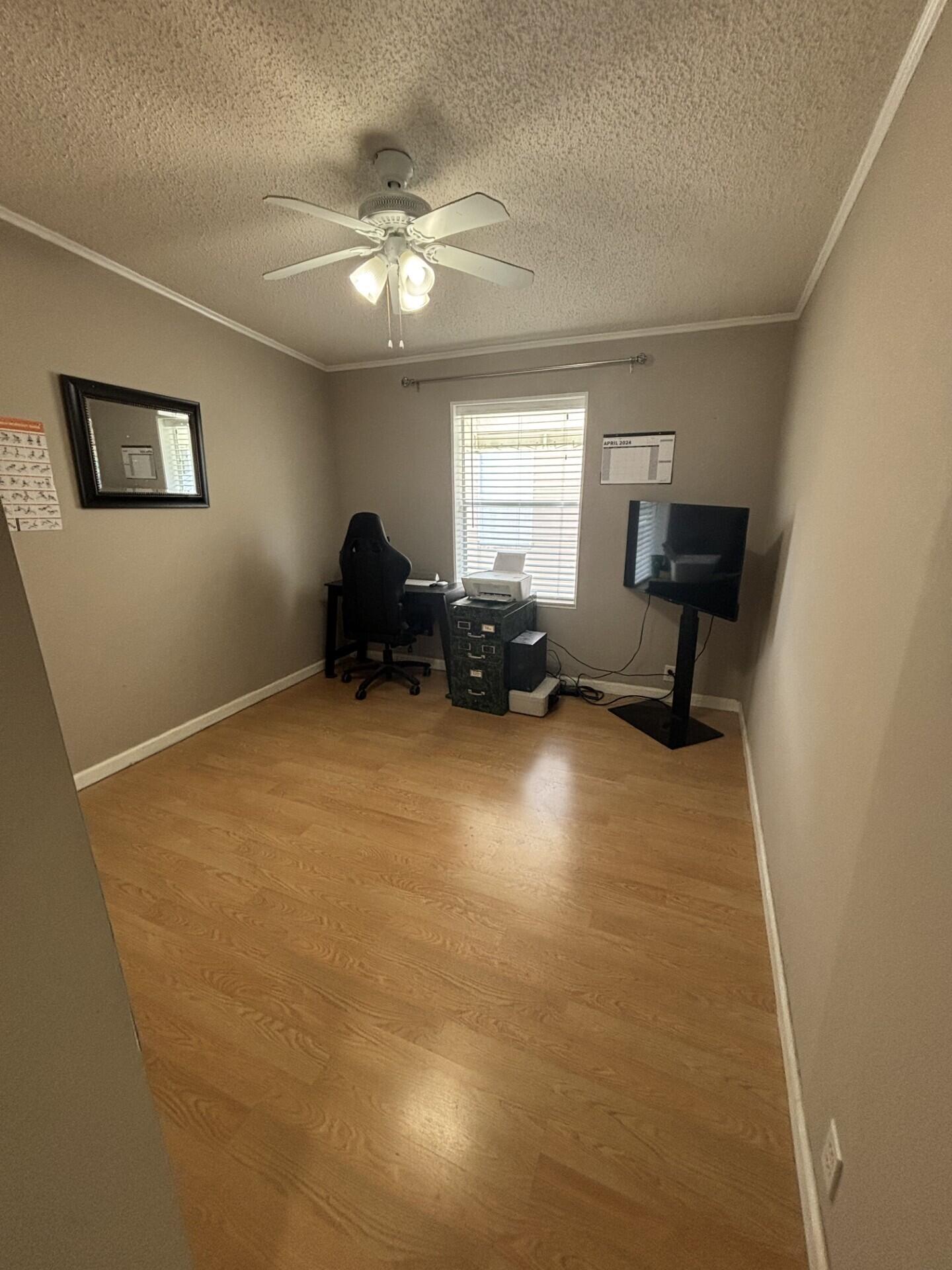 TALLOWWOOD ISLE - Residential