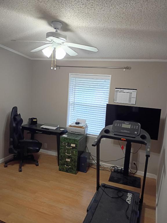 TALLOWWOOD ISLE - Residential