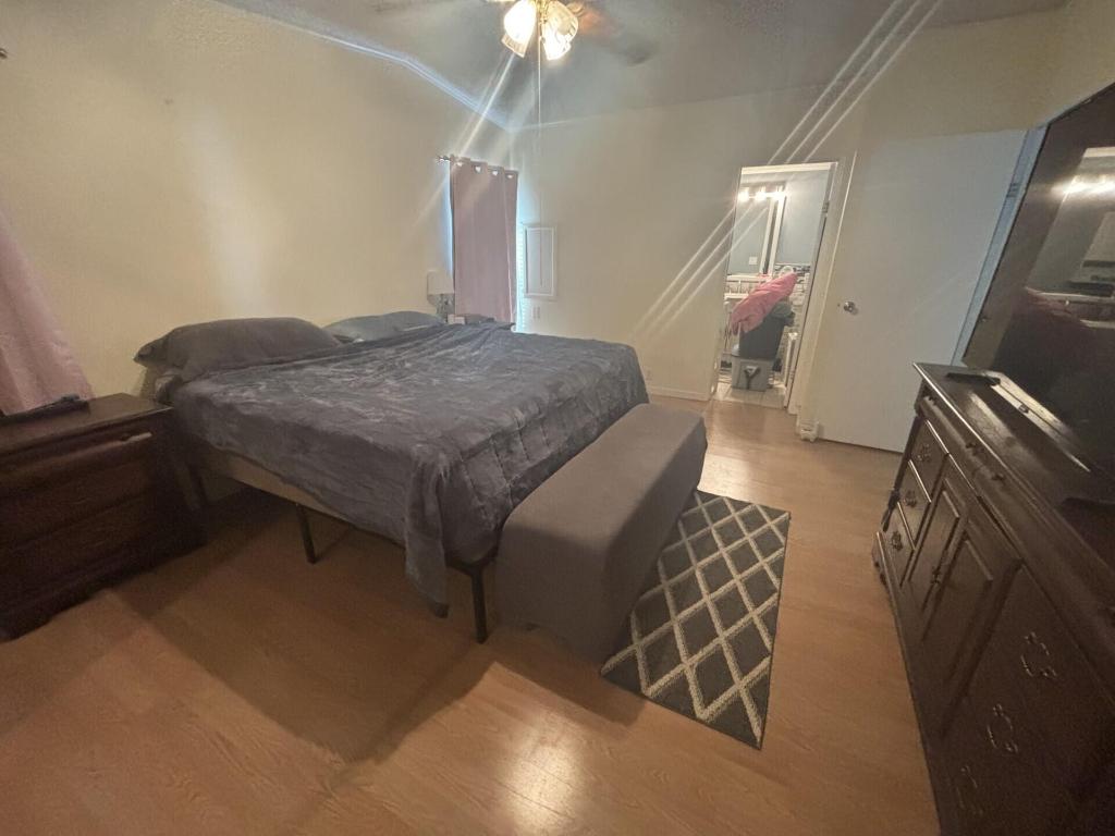 TALLOWWOOD ISLE - Residential