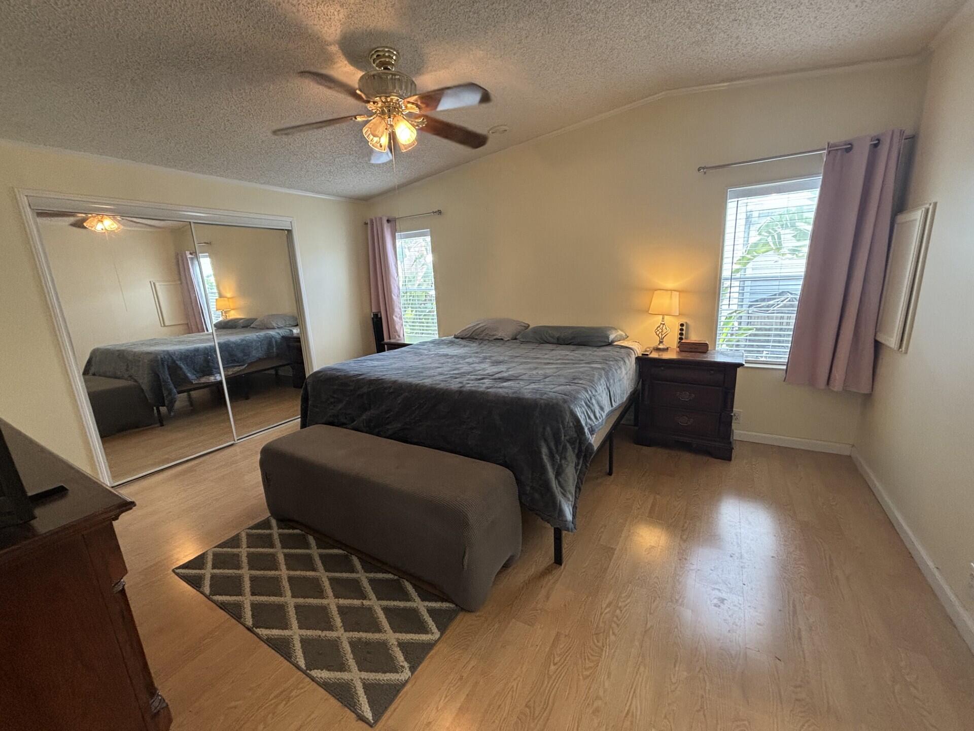 TALLOWWOOD ISLE - Residential