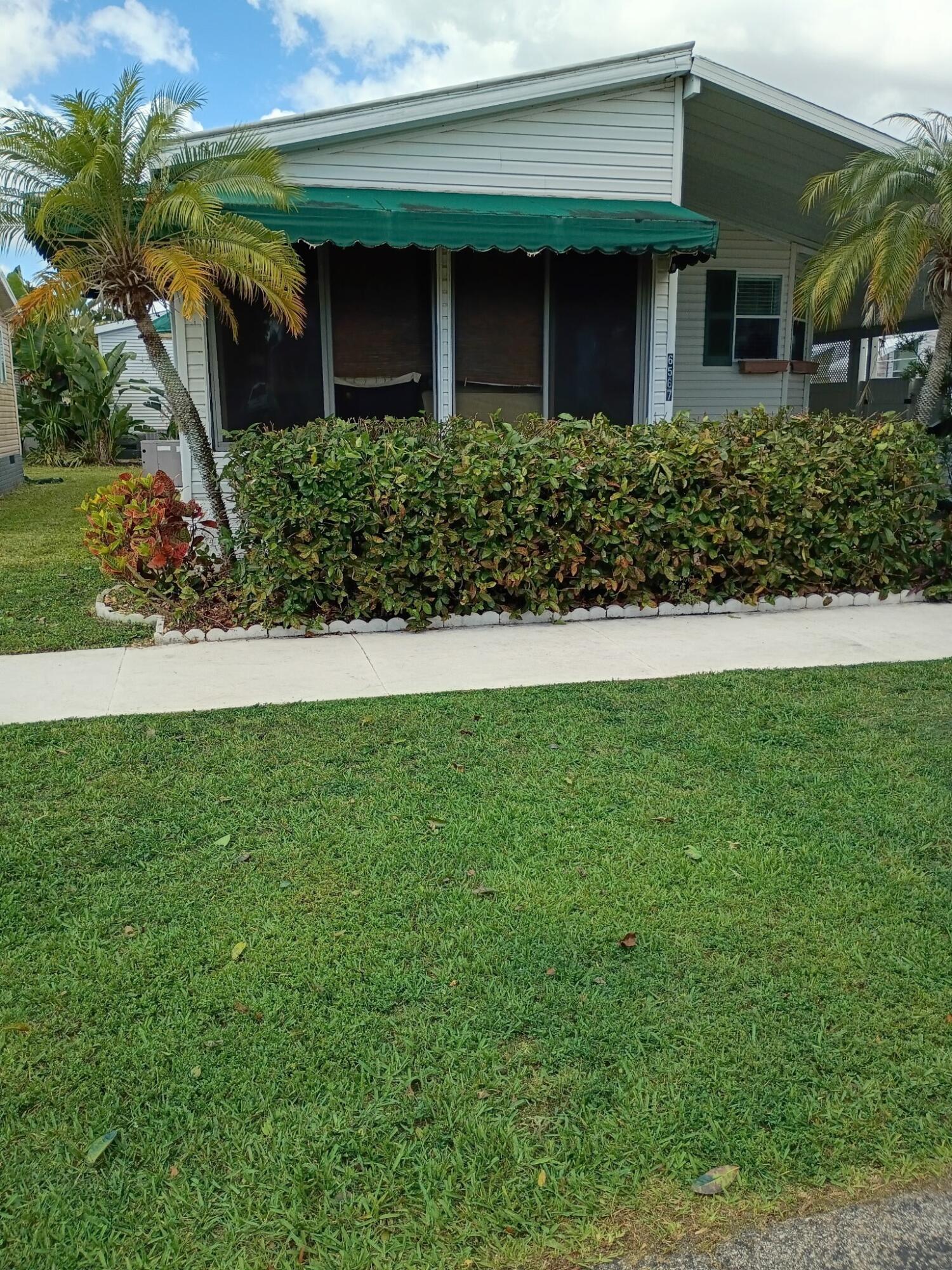 TALLOWWOOD ISLE - Residential