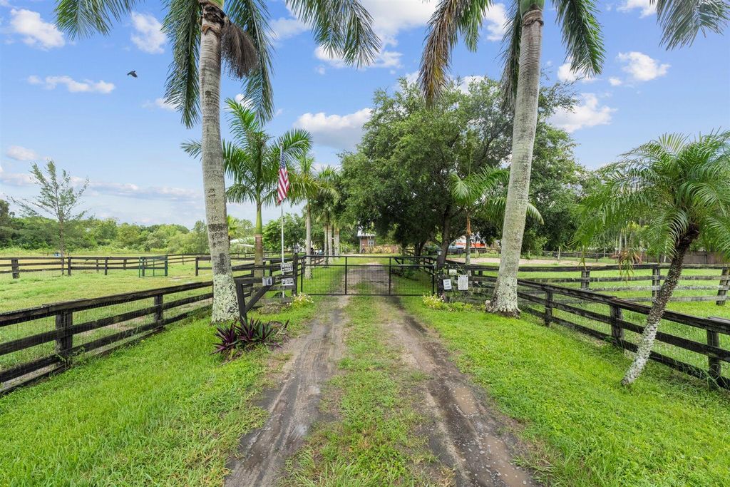 Photo of 12440 Tangerine Boulevard, West Palm Beach, FL 33412 (MLS # R11011946)