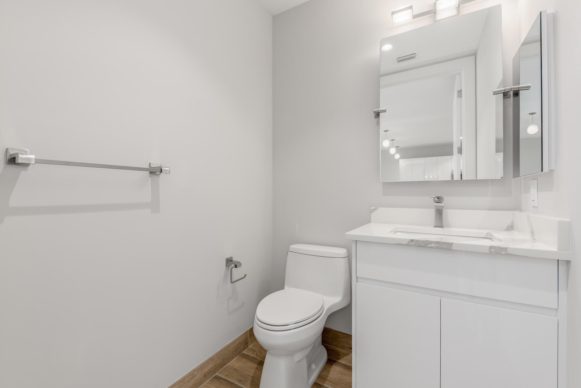 SAILFISH COVE CONDOMINIUM - Residential Lease