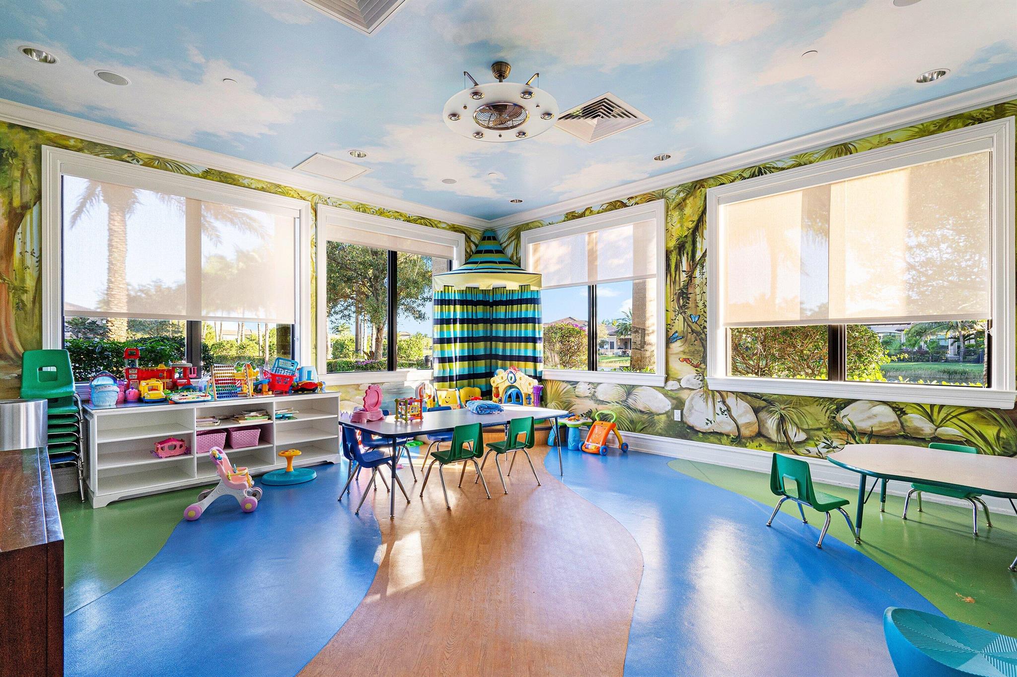 THE BRIDGES - Residential