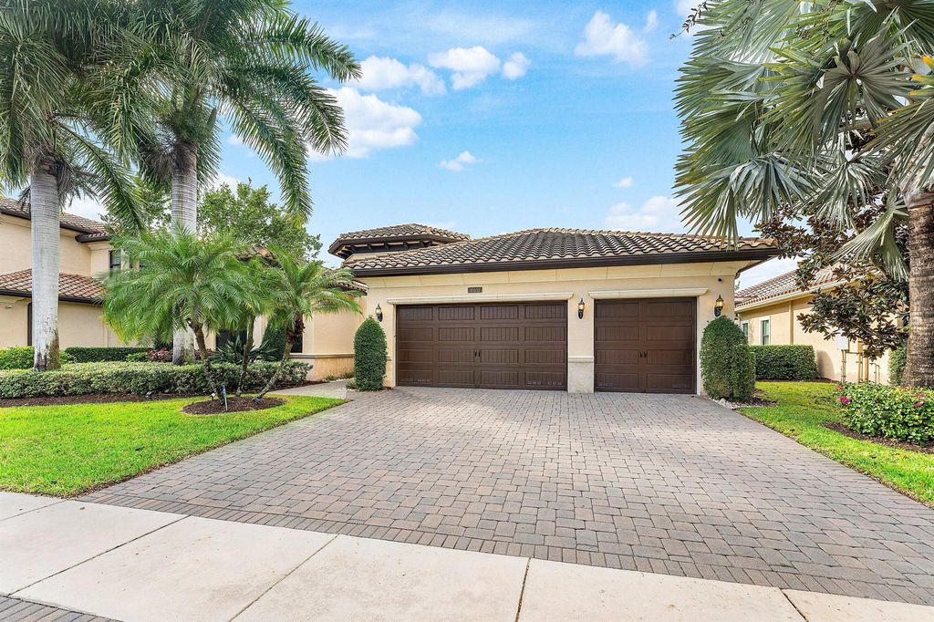 Photo of 16631 Chesapeake Bay Court, Delray Beach, FL 33446 (MLS # R11146241)